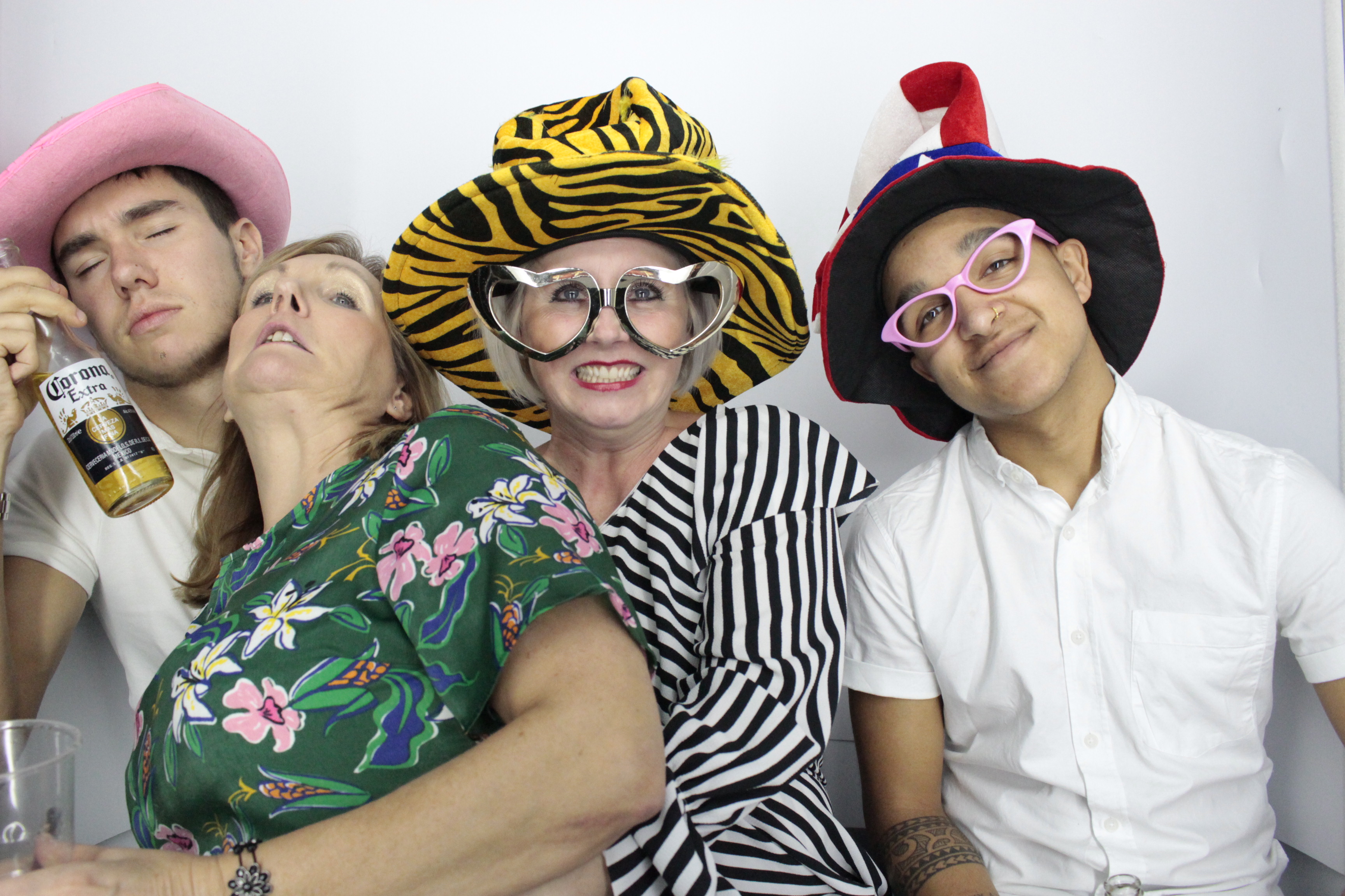 Sinead Byng 50th Birthday Party | View more photos from the event at gallery.myphotoboothexperience.co.uk/u/MyPhotoBoothExperienceLtd/Sinead-Byng-50th-Birthday-Party